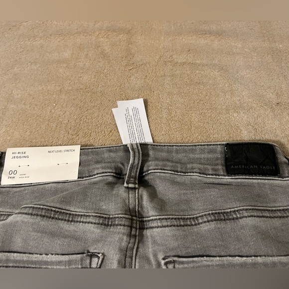 Gray American Eagle Skinny Jeans - Picture 4 of 6